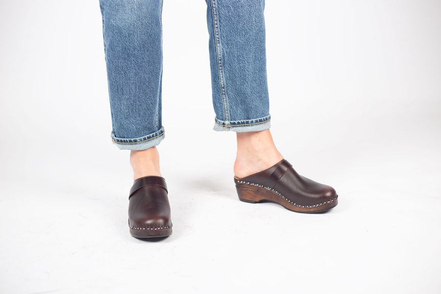 Da Vinci Brown Pull Up