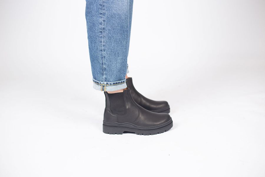 Whistler Matte Black